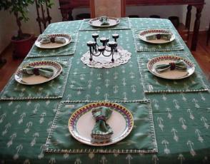 green 7x5 tablecloth set